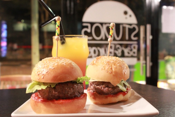 STUDIO 5 Bar & Burger